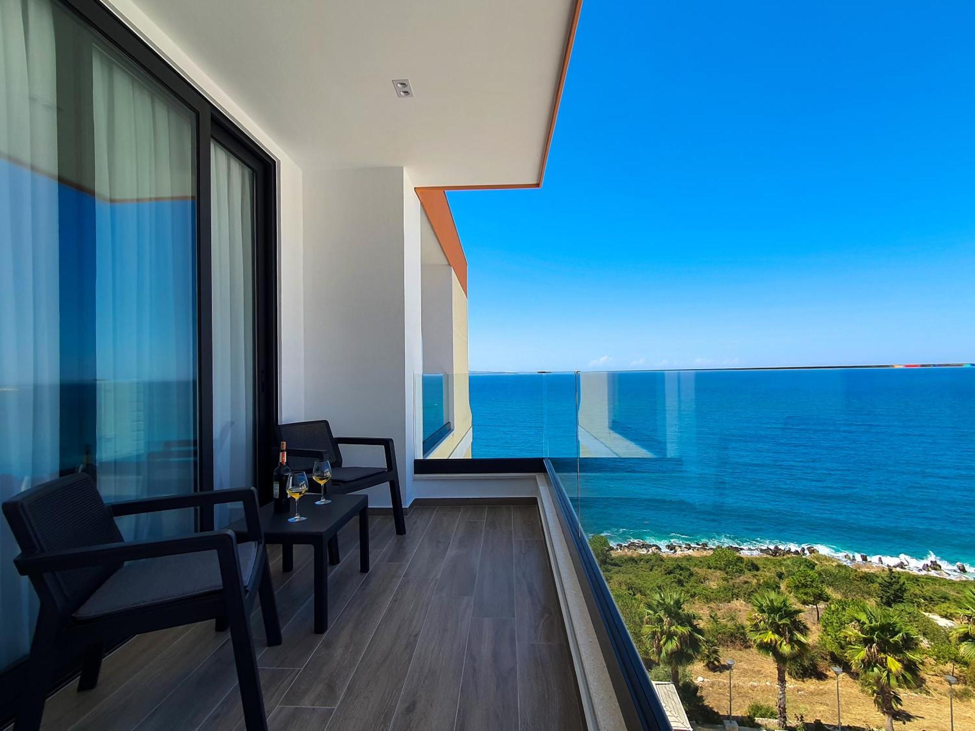 Lookout Apartments Саранде Екстериор снимка