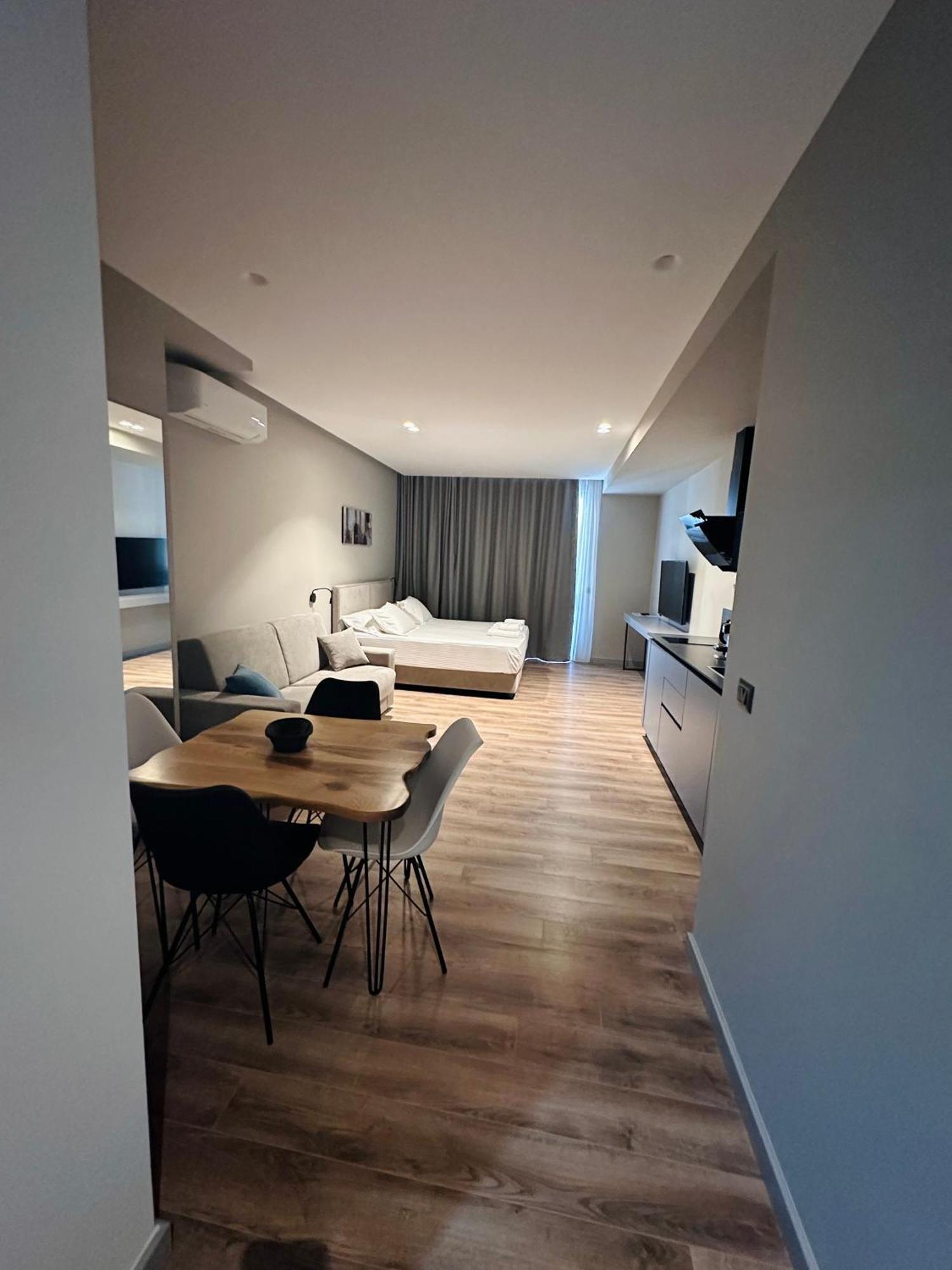 Lookout Apartments Саранде Екстериор снимка